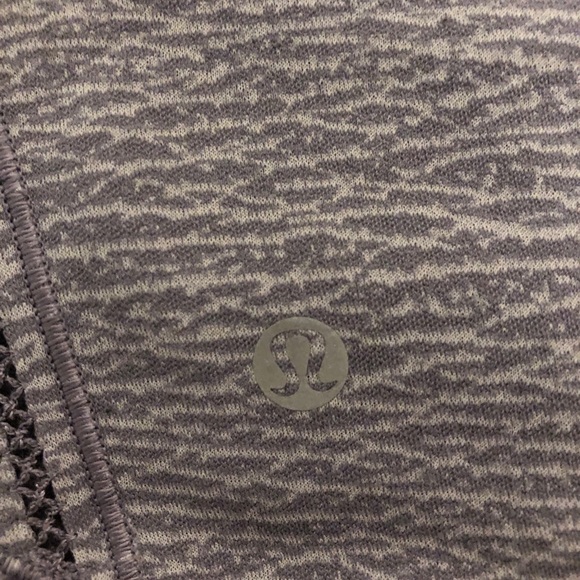 lululemon workout top - Picture 2 of 3